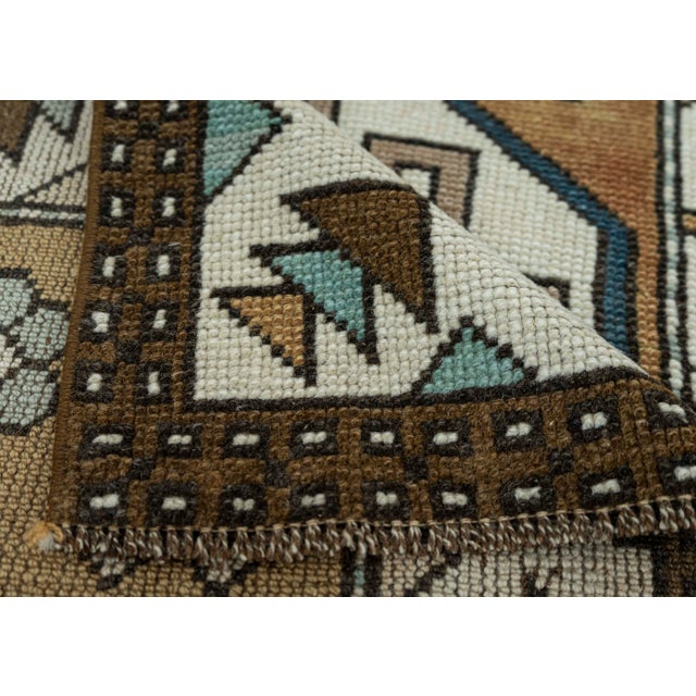 Turkish Vintage Square Rug 3' x 3'6" #20564 For Sale In Houston - Image 6 of 8