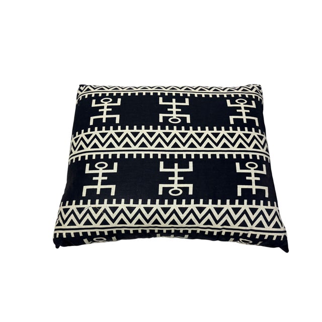 1980s African Custom Made Black and White Kente Cloth Pillow 22" W For Sale - Image 5 of 7