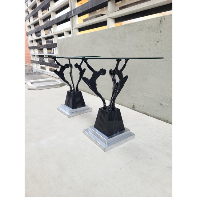 Mid-Century Modern Art Deco Round Side Table For Sale - Image 3 of 11