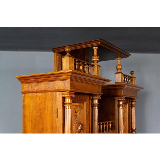 Antique Buffet in Oak & Pine For Sale - Image 6 of 18