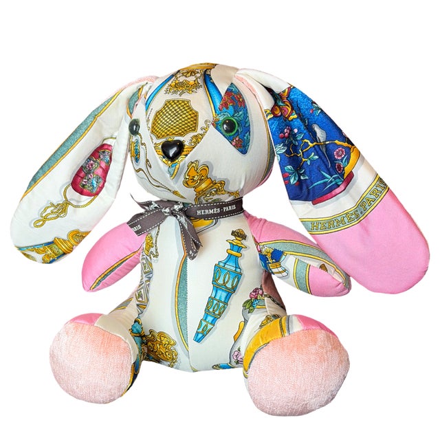 Vintage finds exclusively ours.&nbsp; Our vintage Hermès scarf animal menagerie is sustainably sourced, locally made with...