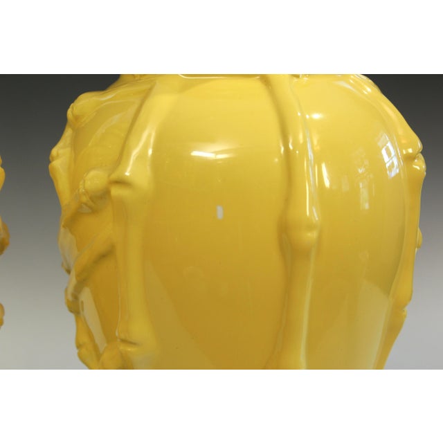 Ceramic Pair of Vintage 1970s Pottery Palm Beach Regency Atomic Yellow Table Lamps For Sale - Image 7 of 9