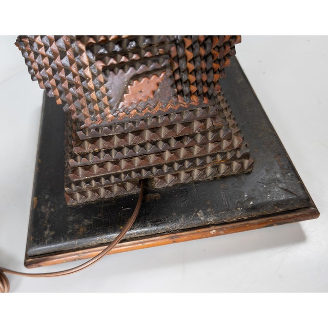 Early 20th Century American Folk Art Tramp Art Polychrome Table Lamp For Sale - Image 10 of 13