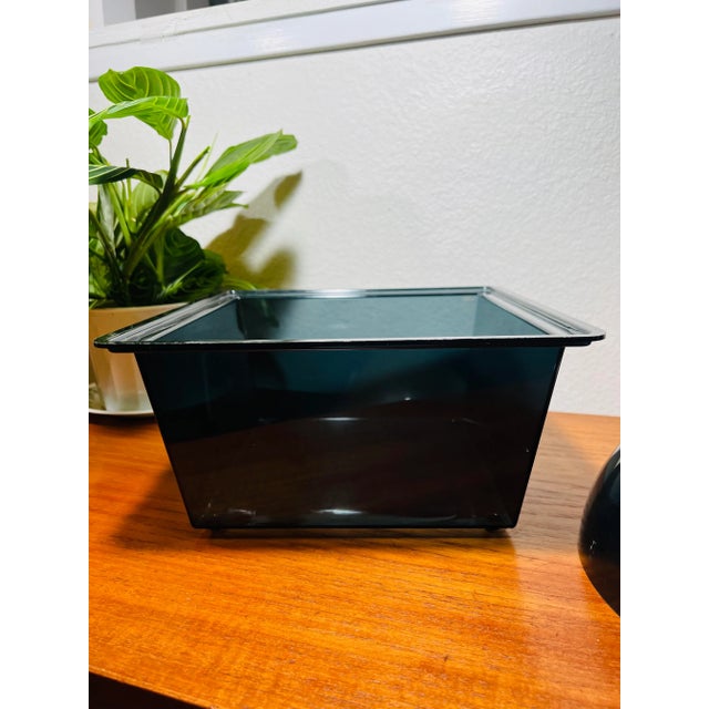 1960s Mid Century Space Age Smoked Lucite Ice/Chill Bucket For Sale - Image 5 of 7