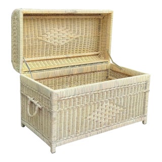 Vintage Palm Beach Wicker Basket Blanket Chest / Storage Trunk For Sale