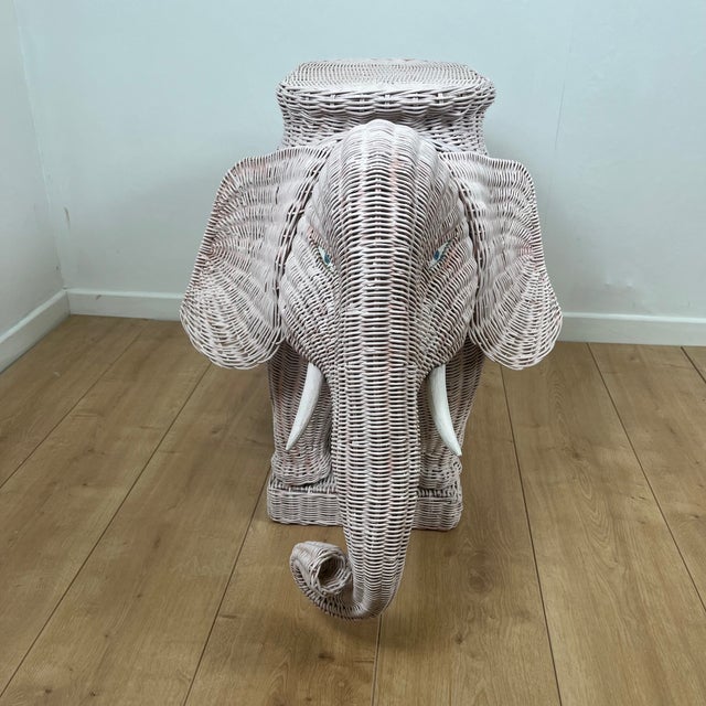 Vintage Rattan Elephant Side Table attributed to Vivai del Sud, Italy, 1960-1970 For Sale - Image 14 of 18