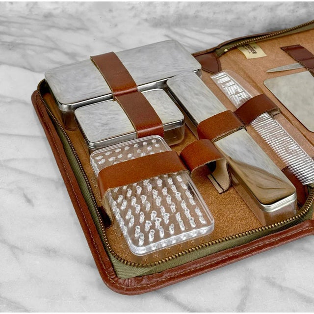 1970s Vintage Traditional Leather Gentleman's Travel Grooming Set For Sale - Image 5 of 11