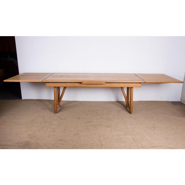 Large Extendable Dining Table in Oak by Guillerme et Chambron for Votre Maison, 1960s For Sale - Image 15 of 18
