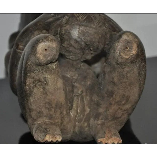 Congolese Carved Wood Luba Shankadi Cup Bearer For Sale - Image 9 of 12