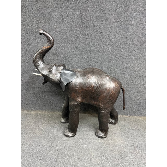 Vintage Fao Schwarz Life-Size Baby Elephant Sculpture, Mid-Century For Sale In Philadelphia - Image 6 of 10