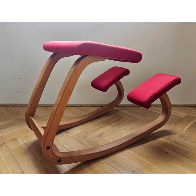 Wood Mid-Century Balance Variable Knee Chair by Peter Opsvik for Stokke, Norway, 1980s For Sale - Image 7 of 11
