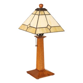 Stickley Mission Collection Oak Table Lamp with Art Glass Shade For Sale