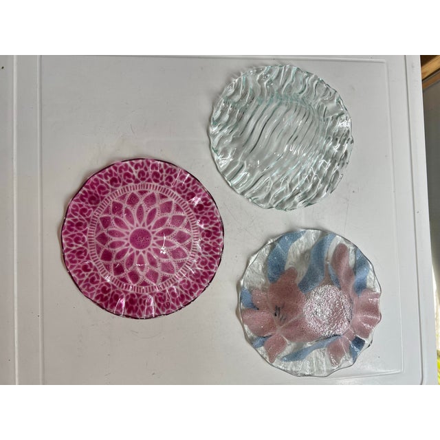 Pink Vintage 1960s Sydenstricker Scalloped Glass Bowl /Candy Dish Signed For Sale - Image 8 of 12