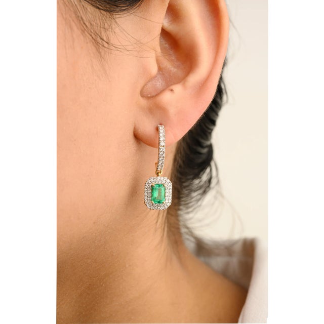 VR Jewels 1.85ct Emerald and Diamond C-Hoop Drop Earrings in 14k Yellow Gold- 2 Pieces For Sale - Image 4 of 10
