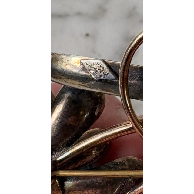 Early 20th Century Art Deco 12k Gold Filled Brooch With Large Blue Stone - Stamped and Signed Harry Iskin For Sale - Image 4 of 7