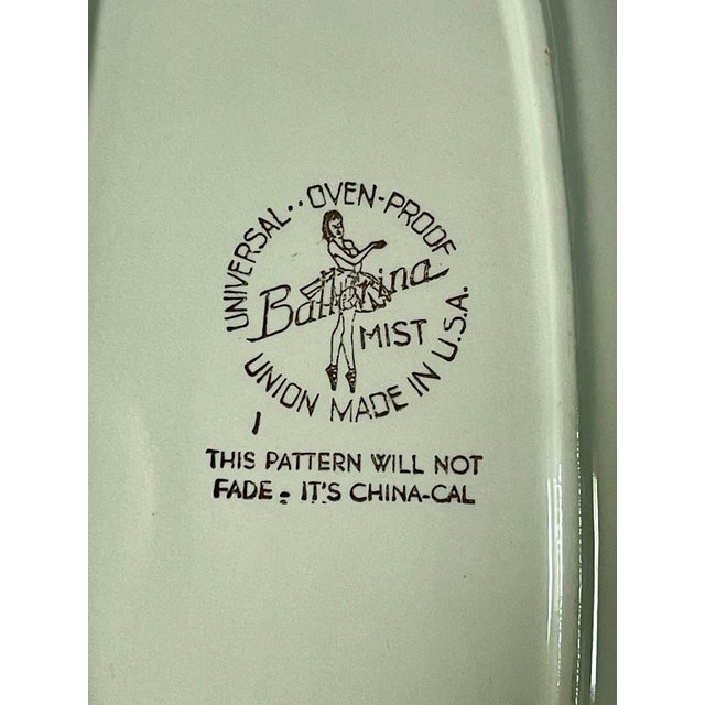 1950s Pale Green Salt & Pepper Shakers With Tray For Sale - Image 4 of 9