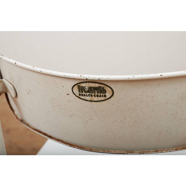 Health Chair in White Lacquered Metal and Flat Steel Base by Herman A. Sperlich for Ironrite, 1938 For Sale - Image 9 of 13