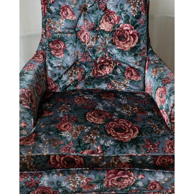 1960s Pair of Vintage Tufted Floral Velvet High Back Chairs For Sale - Image 5 of 13