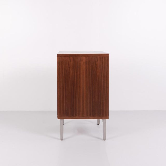 Chest of Drawers in Walnut & Metal from Skovby Møbelfabrik, 1960s For Sale - Image 3 of 14