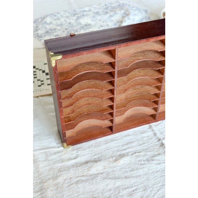 1980s Vintage Wall Shelf in Wood and Gold Metal, 1980s For Sale - Image 5 of 8