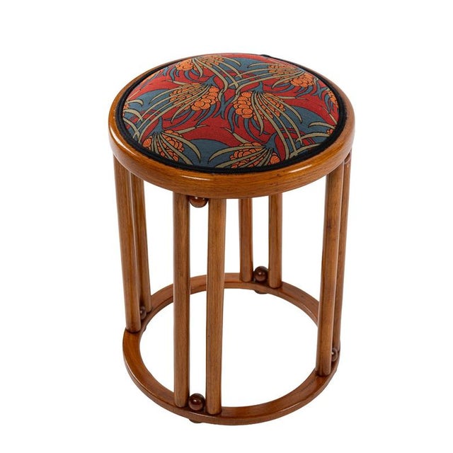 Fledermaus Stool attributed to Josef Hoffmann and Gustav Siegel for J. & J. Kohn, 1908 For Sale - Image 3 of 9