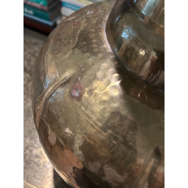 Vintage 1960’s Paul Hanson Hammered Brass Chinoiserie Table Lamps With Original Shades For Sale - Image 12 of 13