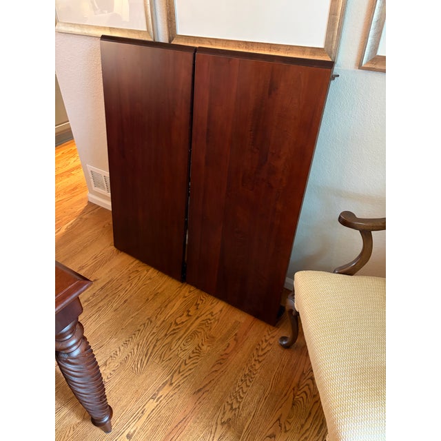 English Ethan Allen, British Classics Collection, Extendable Dining Table For Sale - Image 3 of 7