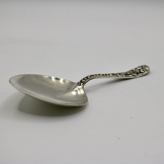 Art Nouveau Antique Schofield "Baltimore Rose" Sterling Silver 4" Heart-Shaped Tea Caddy Spoon For Sale - Image 3 of 11