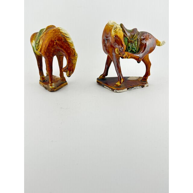 Chinese Vintage Sancai Glaze Ceramic Horse Figurines Set - Tang Dynasty Style - Pair of 2 For Sale - Image 3 of 8