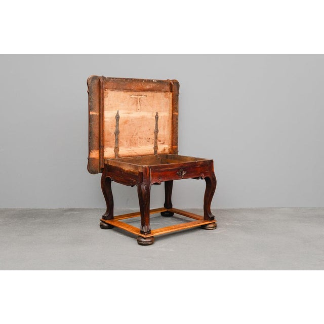Object: Large table Period & Style: Baroque - Mid-18th century Features: - Authentic and characterful piece of furniture...