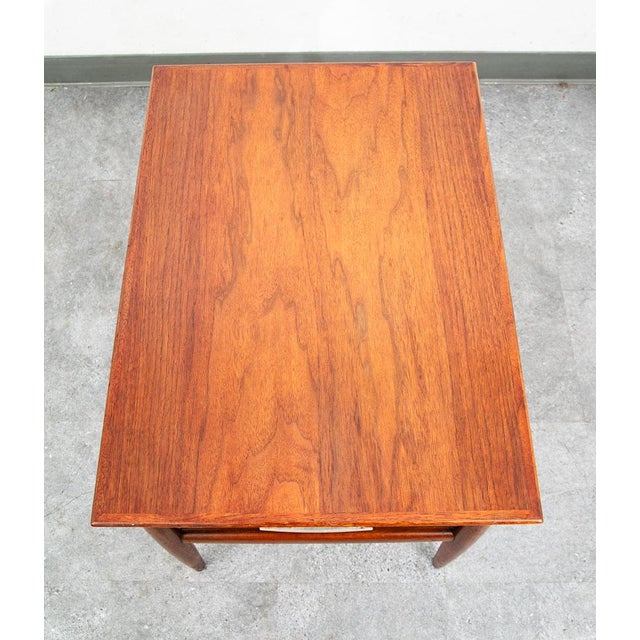 1960s Mid Century Modern Nightstands End Side Table Drawer Walnut Vintage Hekman Shelf For Sale - Image 5 of 12