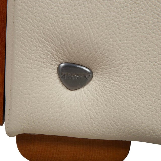 Oslo Four-Seater Sofa in Leather from Stressless For Sale - Image 10 of 14