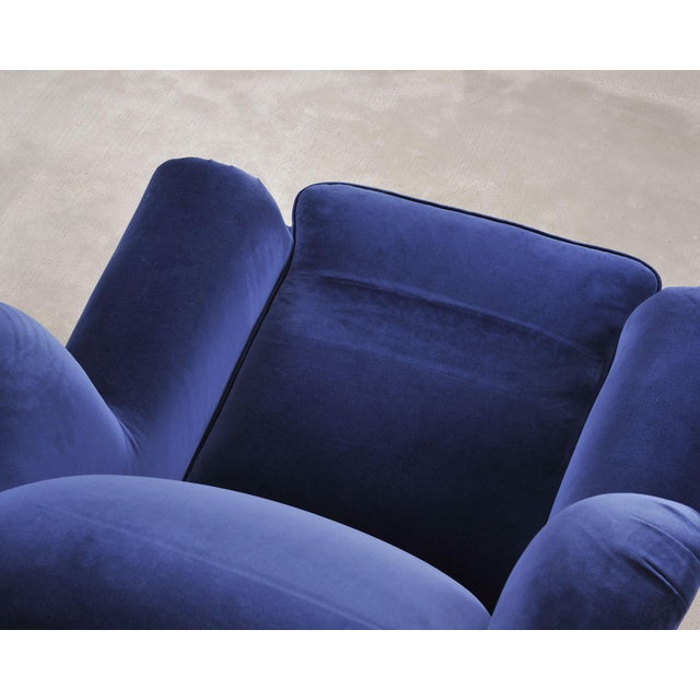 Ralph Lauren English New Bohemian Artist’s Chair in Blue Velvet For Sale - Image 15 of 18