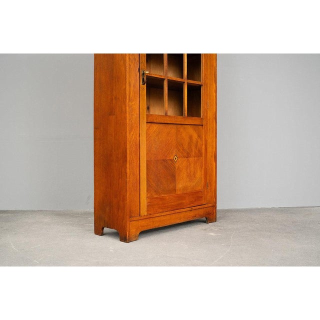 Wood Small 20th Century Art Nouveau Bookcase in Oak For Sale - Image 7 of 18