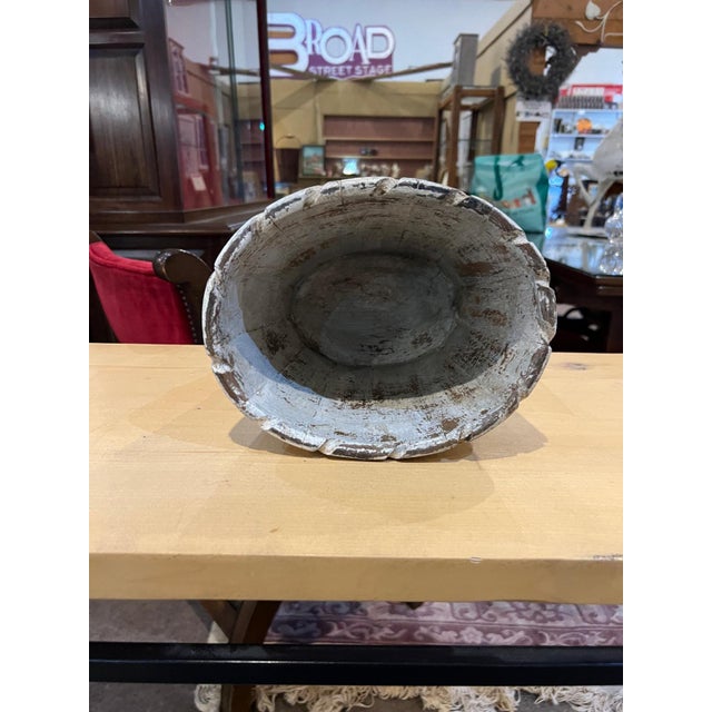 Vintage Rustic Hand-Carved Wooden Planter Buckets – Pair For Sale In Philadelphia - Image 6 of 10