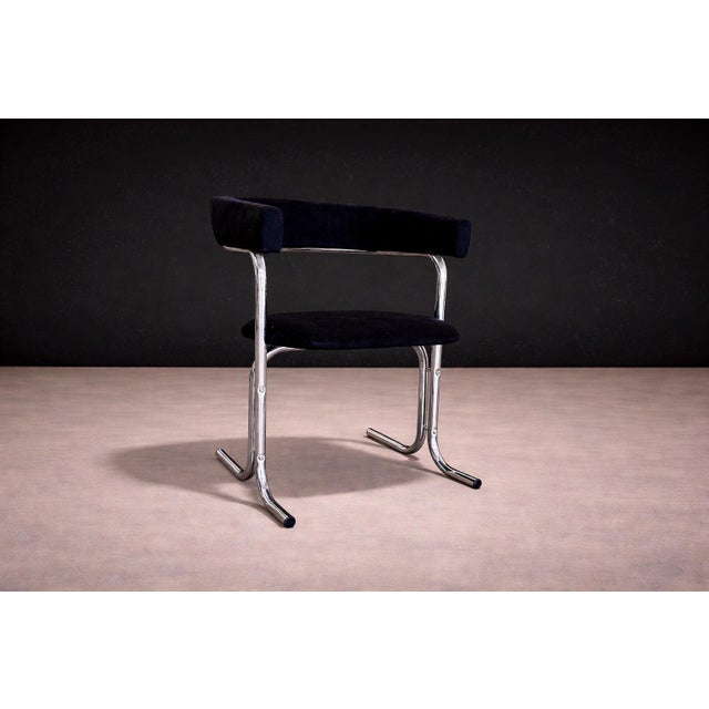 Set of Five Armchairs in Chrome and Black Fabric, Pozza Moveis, 1960s - Lot 165A For Sale - Image 11 of 17