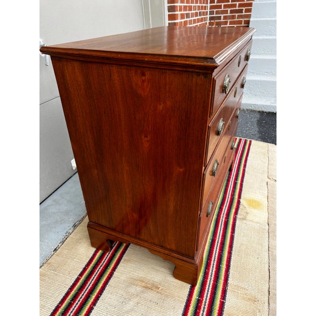 A Antique Walnut Chippendale Chest of Drawers, Pennsylvania, Circa 1760s Delaware Valley of PA or NJ area, circa 1760's A...