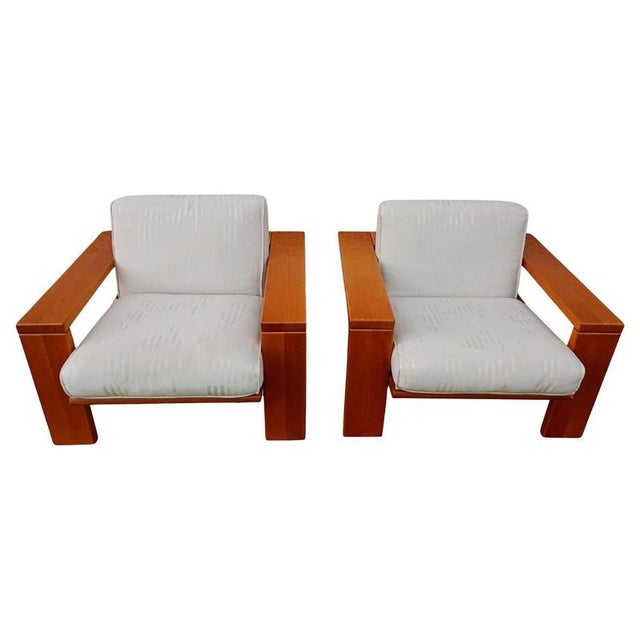 Pair of vintage armchairs realized in Italy in 1980s. Solid oak wood, fabric upholstery. Excellent condition.