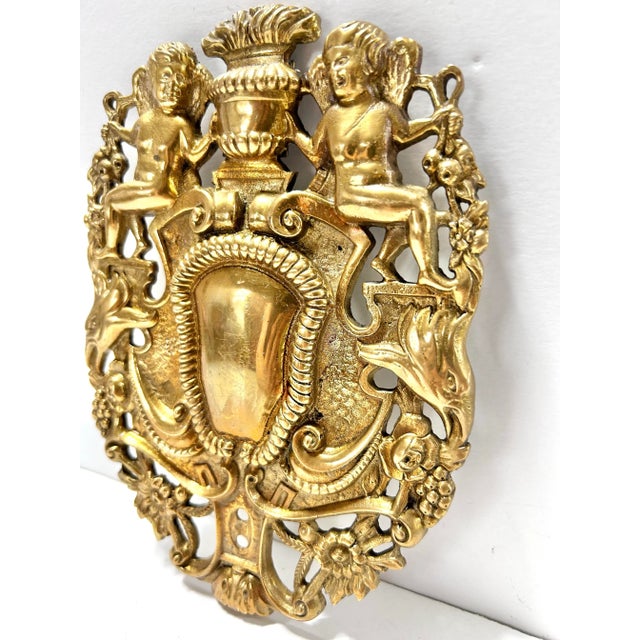 1970s Hollywood Regency Brass Wall Plaque – Gallery Wall Decor For Sale - Image 5 of 7