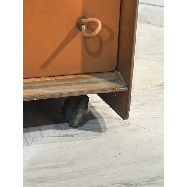 1970s Afra & Tobia Scarpa, Artona Sideboard in Walnut and Leather, Maxalto 1970s For Sale - Image 5 of 11