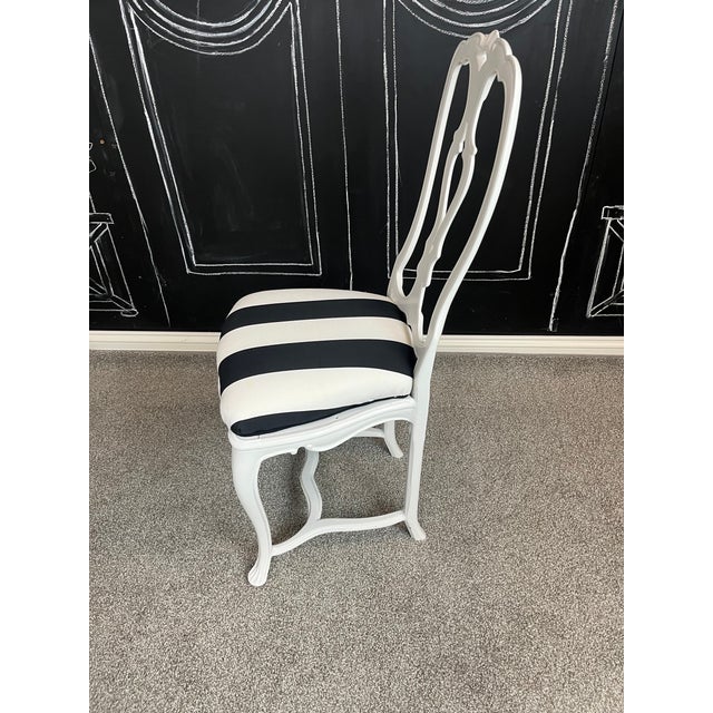 Rare Mid Century Patio Attributed to Arthur Court Rare Lily Aluminum Table and Chairs For Sale - Image 12 of 15