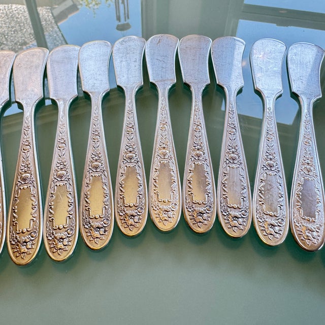 Art Deco Flat Spreader Mildred (Silverplate, 1936) by National Silver Co 12Pc For Sale In San Diego - Image 6 of 6