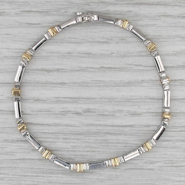 Modern 0.68ctw White Yellow Diamond Bracelet 18k White Yellow Gold 7.5" Bar Chain For Sale - Image 3 of 7