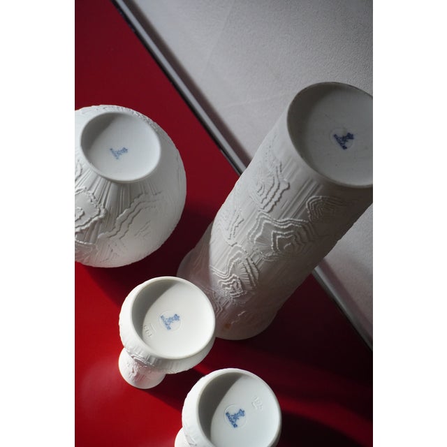 Ceramic Vintage German Vases in Biscuit Porcelain from AK Kaiser, 1960s, Set of 4 For Sale - Image 7 of 10