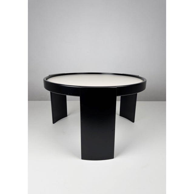 Vintage Table by Gianfranco Frattini for Cassina, 1966, in Good conditions. Designed 1960 to 1969 This piece has an...