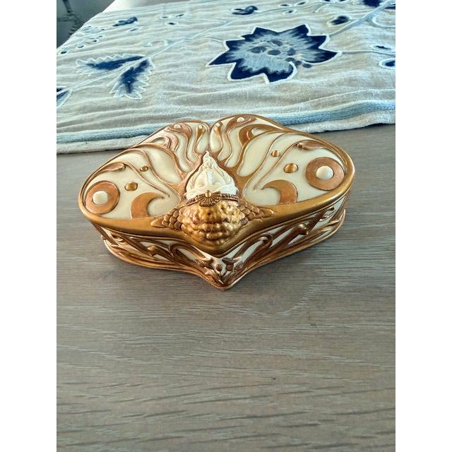 1970s Art Nouveau Butterfly Fairy Trinket Box For Sale - Image 5 of 12
