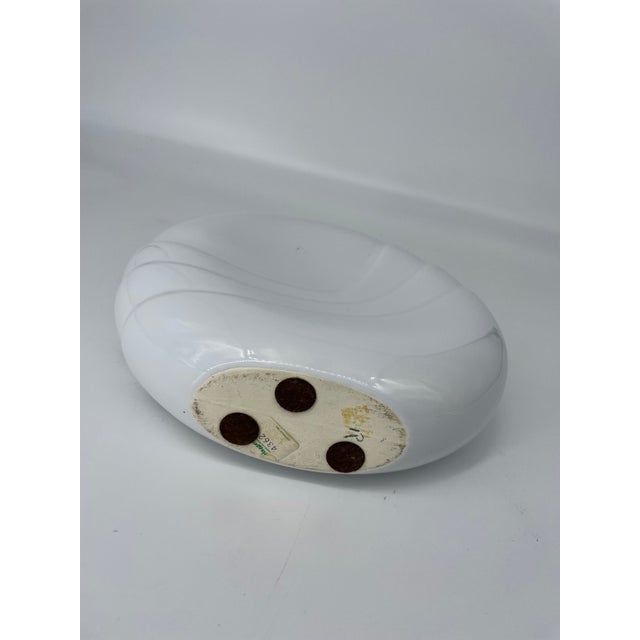 White Haeger Postmodern Circular White Vase For Sale - Image 8 of 8
