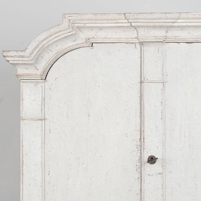 Early 19th Century Early 19th Century Swedish Gustavian White Painted Pine Cabinet With Drawers For Sale - Image 5 of 12