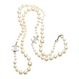 Example of Necklaces Sale