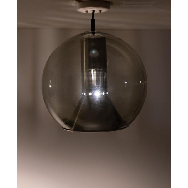 Dutch Globe Pendants by Franck Ligtelijn for Raak Amsterdam, 1960s, Set of 2 For Sale - Image 11 of 12